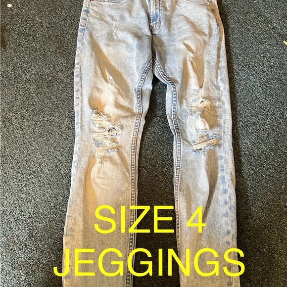 Woman’s clothing. .Prices in description - Picture 10 of 10
